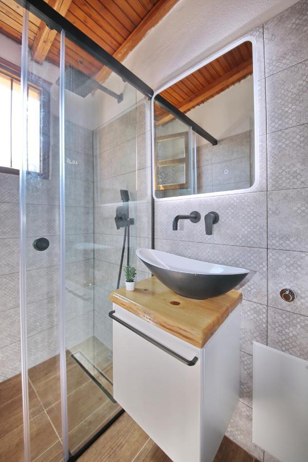 Dafnes Hotel Skopelos Town Ngoại thất bức ảnh